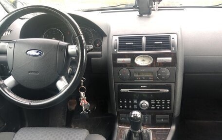Ford Mondeo III, 2004 год, 850 000 рублей, 7 фотография