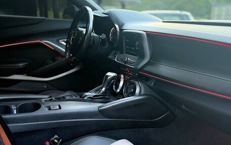 Chevrolet Camaro VI, 2018 год, 2 650 000 рублей, 11 фотография