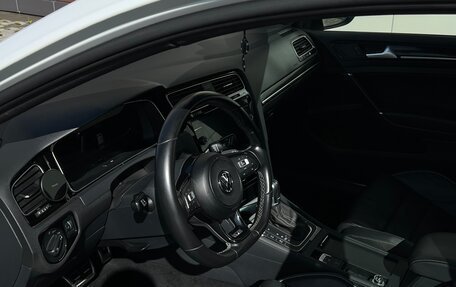 Volkswagen Golf R VII, 2019 год, 2 600 000 рублей, 4 фотография