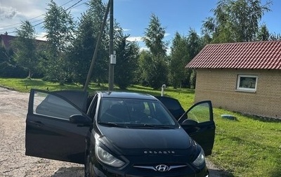 Hyundai Solaris II рестайлинг, 2012 год, 555 000 рублей, 1 фотография