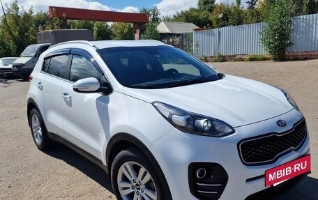 KIA Sportage IV рестайлинг, 2017 год, 1 800 000 рублей, 3 фотография