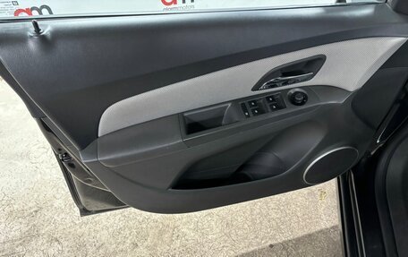 Chevrolet Cruze II, 2010 год, 599 000 рублей, 18 фотография