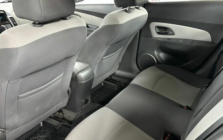 Chevrolet Cruze II, 2010 год, 599 000 рублей, 16 фотография