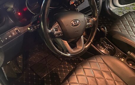 KIA Rio III рестайлинг, 2013 год, 900 000 рублей, 24 фотография