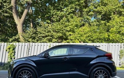 Toyota C-HR I рестайлинг, 2017 год, 1 650 000 рублей, 1 фотография