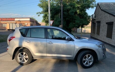 Toyota RAV4, 2012 год, 1 990 000 рублей, 3 фотография