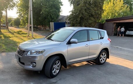 Toyota RAV4, 2012 год, 1 990 000 рублей, 4 фотография