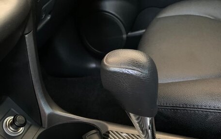 Toyota RAV4, 2012 год, 1 990 000 рублей, 23 фотография