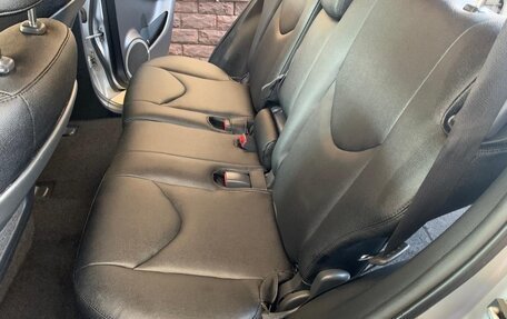 Toyota RAV4, 2012 год, 1 990 000 рублей, 28 фотография