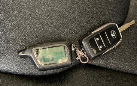 Toyota RAV4, 2012 год, 1 990 000 рублей, 34 фотография