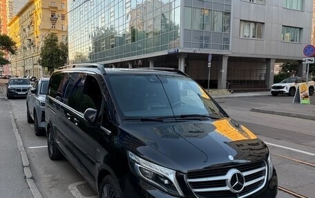 Mercedes-Benz V-Класс, 2015 год, 3 450 000 рублей, 3 фотография