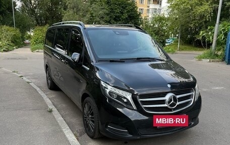 Mercedes-Benz V-Класс, 2015 год, 3 450 000 рублей, 26 фотография