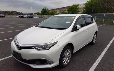 Toyota Auris II, 2015 год, 1 180 000 рублей, 1 фотография