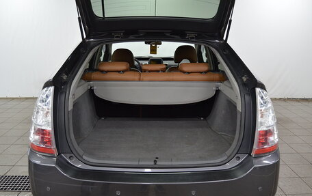 Toyota Prius, 2008 год, 620 000 рублей, 18 фотография