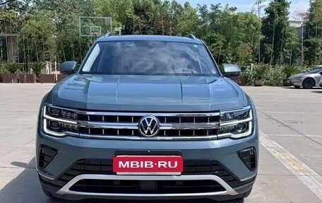 Volkswagen Teramont I, 2022 год, 4 050 000 рублей, 2 фотография
