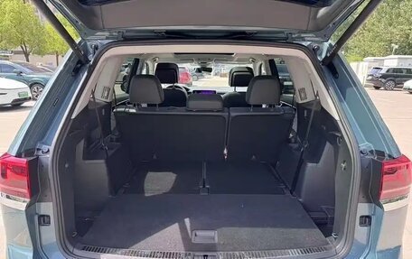Volkswagen Teramont I, 2022 год, 4 050 000 рублей, 7 фотография