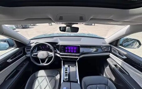 Volkswagen Teramont I, 2022 год, 4 050 000 рублей, 10 фотография