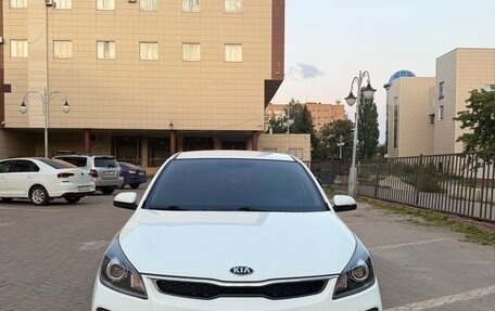 KIA Rio IV, 2017 год, 1 559 990 рублей, 6 фотография
