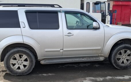 Nissan Pathfinder, 2005 год, 1 000 000 рублей, 6 фотография