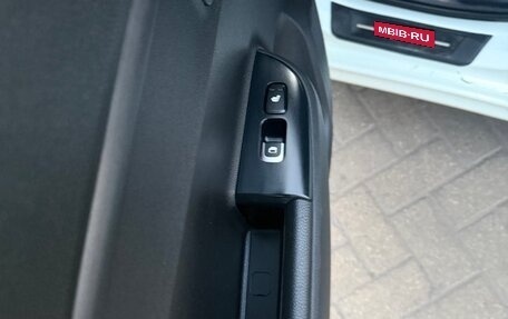 KIA Rio IV, 2017 год, 1 559 990 рублей, 14 фотография