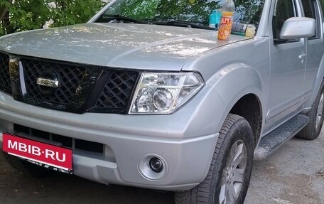 Nissan Pathfinder, 2005 год, 1 000 000 рублей, 3 фотография