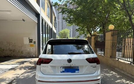 Volkswagen Tiguan II, 2022 год, 2 632 000 рублей, 6 фотография