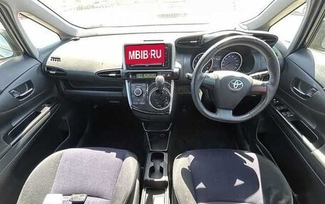 Toyota Wish II, 2015 год, 1 037 000 рублей, 11 фотография