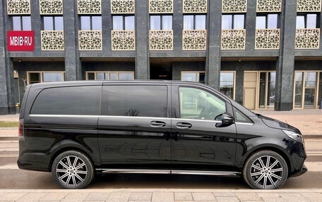 Mercedes-Benz V-Класс, 2024 год, 19 900 000 рублей, 1 фотография