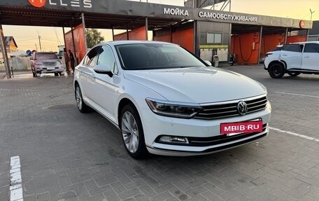 Volkswagen Passat B8 рестайлинг, 2017 год, 2 400 000 рублей, 4 фотография