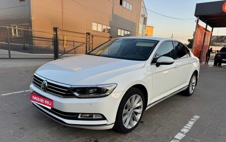 Volkswagen Passat B8 рестайлинг, 2017 год, 2 400 000 рублей, 3 фотография