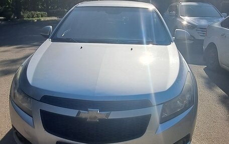 Chevrolet Cruze II, 2010 год, 590 000 рублей, 1 фотография