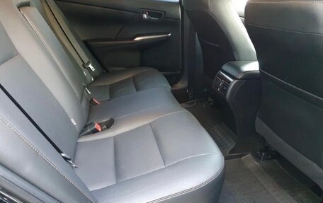 Toyota Camry, 2017 год, 2 320 000 рублей, 6 фотография