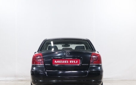 Toyota Avensis III рестайлинг, 2005 год, 699 000 рублей, 5 фотография