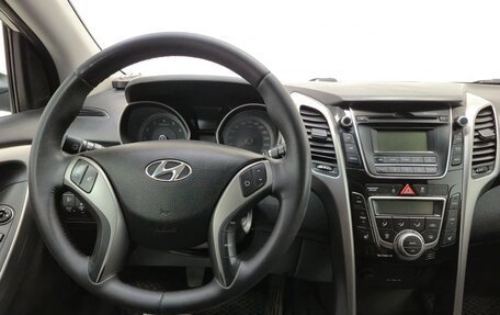 Hyundai i30 II рестайлинг, 2013 год, 845 000 рублей, 11 фотография