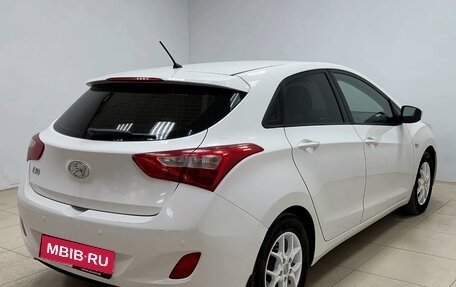 Hyundai i30 II рестайлинг, 2013 год, 845 000 рублей, 4 фотография