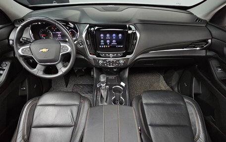 Chevrolet Traverse II, 2021 год, 4 787 000 рублей, 6 фотография