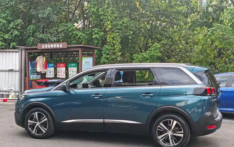 Peugeot 5008 II, 2021 год, 1 870 000 рублей, 4 фотография