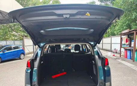 Peugeot 5008 II, 2021 год, 1 870 000 рублей, 10 фотография