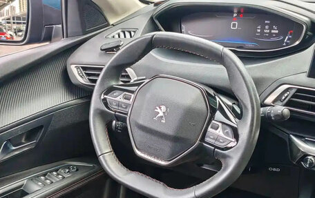 Peugeot 5008 II, 2021 год, 1 870 000 рублей, 26 фотография