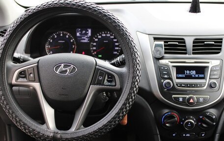 Hyundai Solaris II рестайлинг, 2016 год, 1 050 000 рублей, 18 фотография