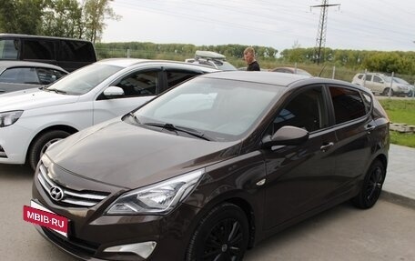 Hyundai Solaris II рестайлинг, 2016 год, 1 050 000 рублей, 21 фотография