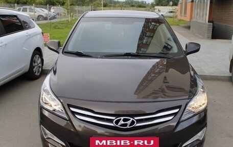 Hyundai Solaris II рестайлинг, 2016 год, 1 050 000 рублей, 14 фотография
