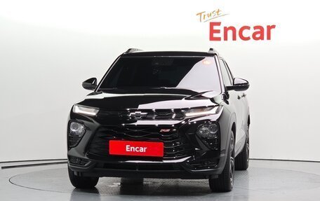 Chevrolet TrailBlazer, 2022 год, 1 700 000 рублей, 2 фотография