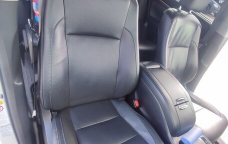Toyota Highlander III, 2015 год, 3 000 000 рублей, 14 фотография