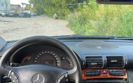 Mercedes-Benz C-Класс, 2000 год, 300 000 рублей, 8 фотография