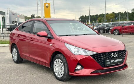 Hyundai Solaris II рестайлинг, 2020 год, 1 530 000 рублей, 3 фотография