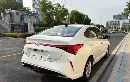 Hyundai Accent IV, 2021 год, 1 165 000 рублей, 5 фотография