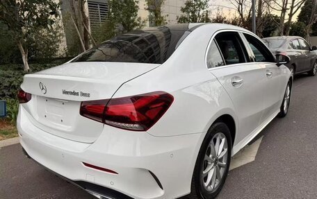 Mercedes-Benz A-Класс, 2021 год, 2 420 000 рублей, 12 фотография