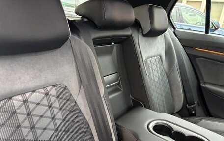 Volkswagen Golf VIII, 2021 год, 1 345 000 рублей, 12 фотография