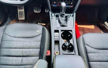 Volkswagen Passat CC, 2022 год, 2 360 000 рублей, 12 фотография